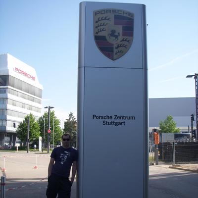 Profile Picture of John Freiburger (@Fryburgler) on Twitter
