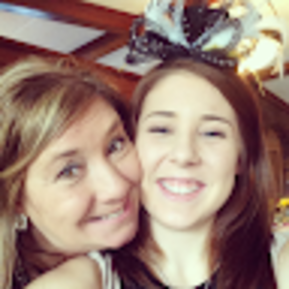 Jordan Favret - Poshmark Profile Picture of Jordan Favret (@jfavret18) on Poshmark