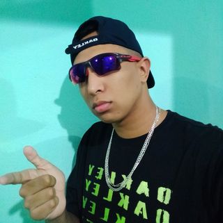 Profile Picture of Hugo Conti (@hugo.conti.169) on Facebook