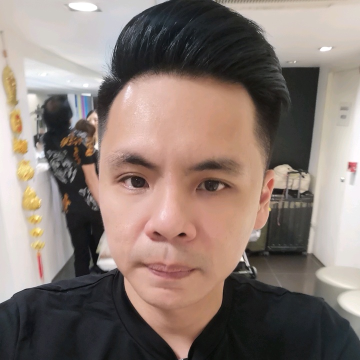 Jimmy - Tiktok Profile Picture of Jimmy (@jimmyloyy) on Tiktok