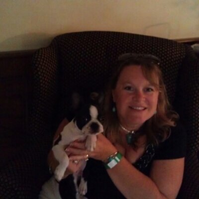 Profile Picture of Tiffany Woodward (@T11475652) on Twitter