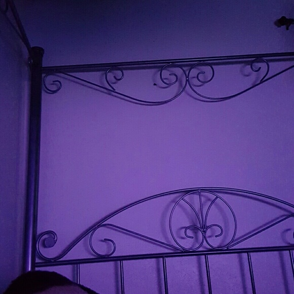Profile Picture of Aissata Sow (@aissatasow21) on Poshmark