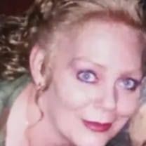 Profile Picture of Polly (@paulatreadway) on Tiktok