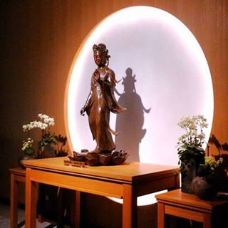 Profile Picture of 邱立斌 (@&) on Facebook