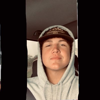 Profile Picture of 𝙻𝚘𝚐𝚊𝚗 𝚗𝚘𝚝 𝚙𝚞𝚊𝚕 (@Schultz__Logan) on Twitter