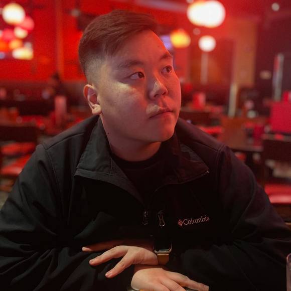 Profile Picture of Jason Choi (@jchoi601) on Poshmark