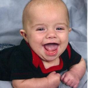 Profile Picture of Taylor Maynard (@143_duckie_xo) on Myspace