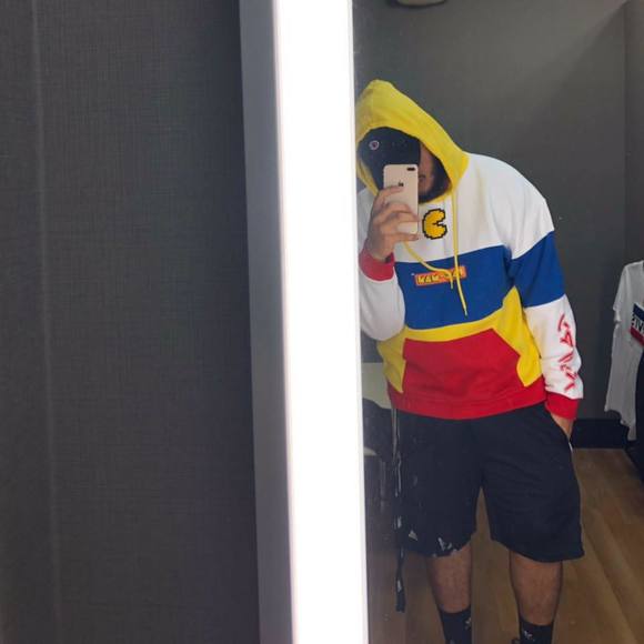 Profile Picture of José Vallecillo (@vallecillo98) on Poshmark