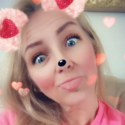 Profile Picture of Jo Collier (@j_o_h_a_n_n_e_) on Twitter