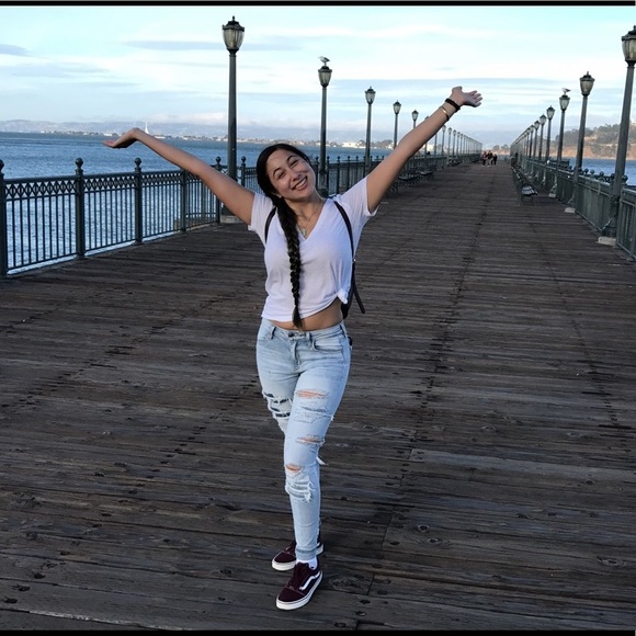 Profile Picture of Kassie Ommen (@kassieomen) on Poshmark