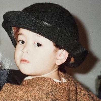 Profile Picture of Amanda Bai (@SIMON_AMDANDA) on Twitter