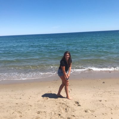 Profile Picture of Brooke Cebrowski (@CebrowskiB) on Twitter