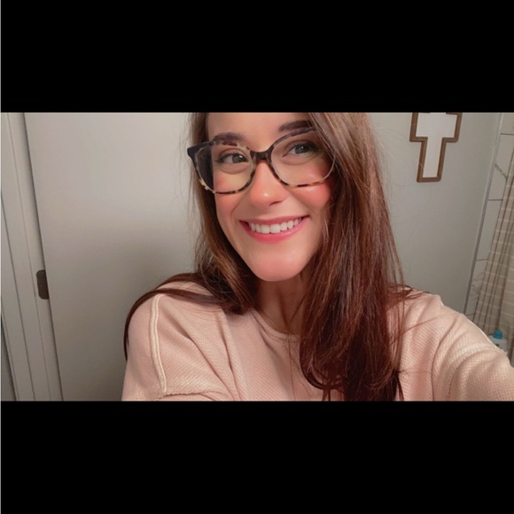 Profile Picture of Brandy Shanks (@bshanks0008) on Poshmark