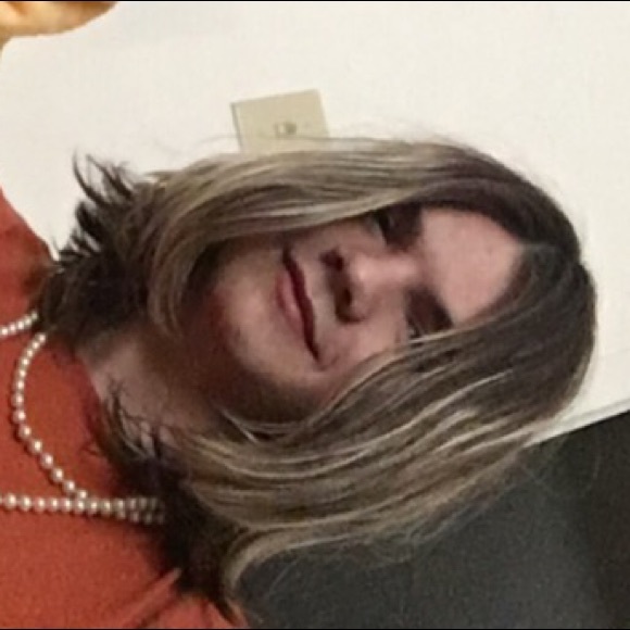 Profile Picture of Luke Manring (@jytzu) on Poshmark