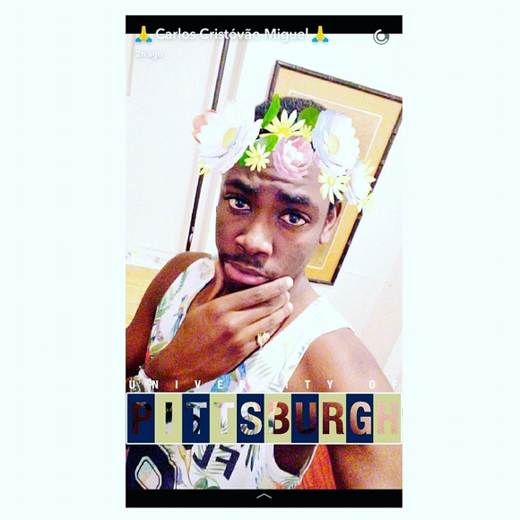 Profile Picture of Carlos Miguel (@ccm2959) on Poshmark