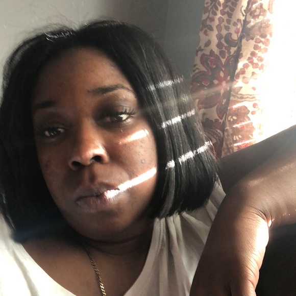 Profile Picture of Sabrina Cromartie (@cromartie91) on Poshmark