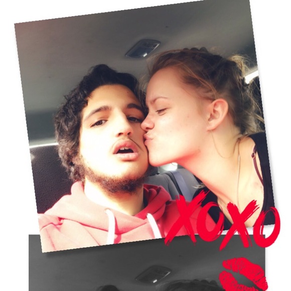 Profile Picture of Tyler Bussard (@tylerhudson3669) on Poshmark