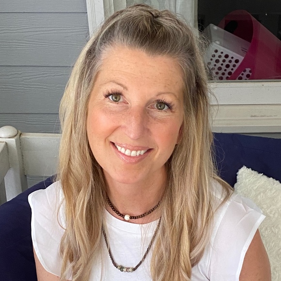 Profile Picture of Kimberly Mcdevitt (@kimberly_k_2023) on Poshmark