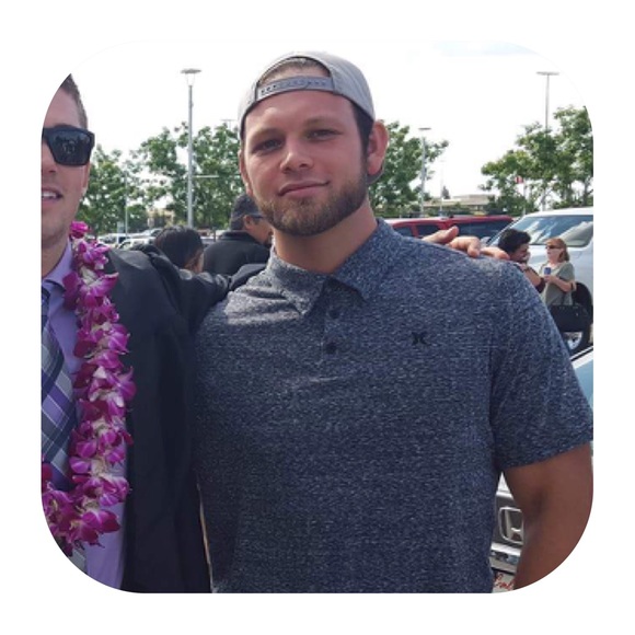 Profile Picture of Chris Rodgers (@cr0dg3rs) on Poshmark