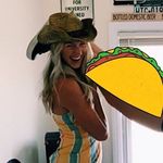 Profile Picture of julia hatcher (@hatchdaddyssnackies) on Instagram