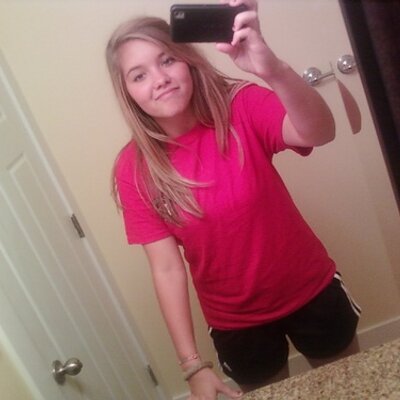 Profile Picture of Taylor Grimm (@taygrimmmmm) on Twitter