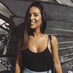 Profile Picture of Bia Ferrelli (@beatrizferrelli) on Instagram