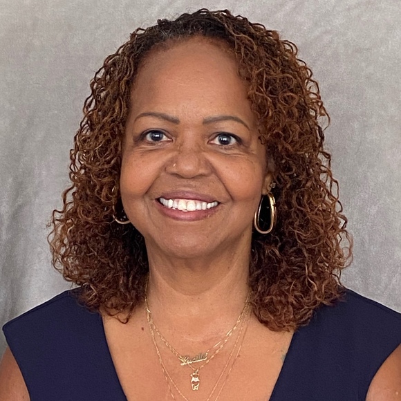 Profile Picture of Lucille Johnson (@lucillej05) on Poshmark