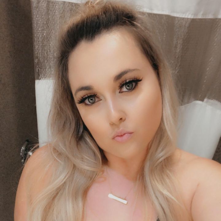 Profile Picture of Danielle Holmes (@danidani_banani) on Tiktok