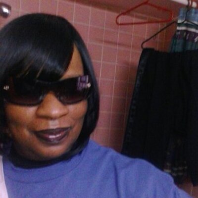 Profile Picture of Dianna Holmes (@dianna_holmes) on Twitter