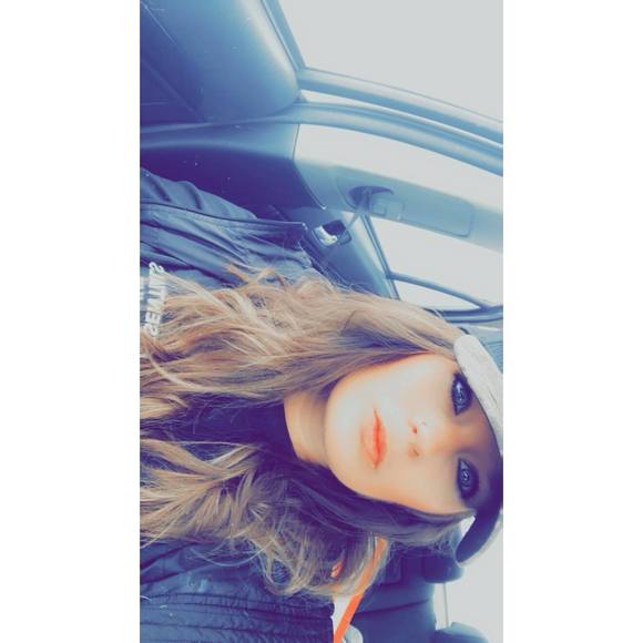 Profile Picture of Beth Crabtree (@bcrabtreee) on Poshmark