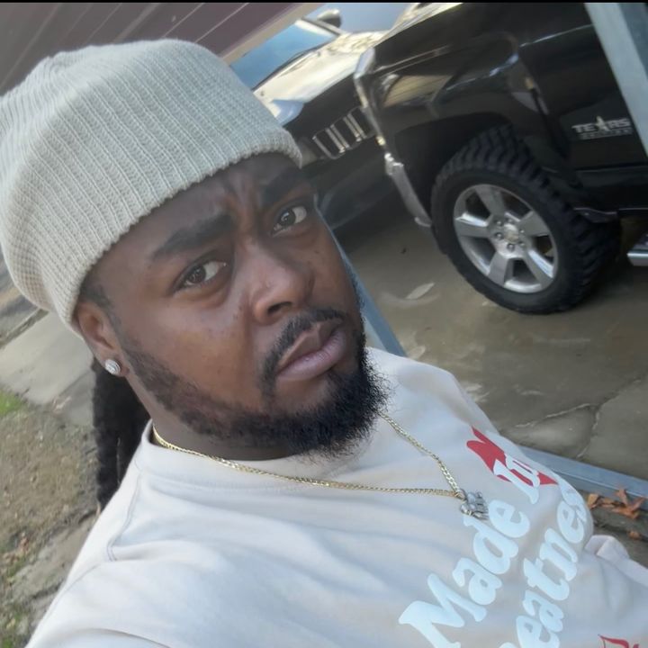 Aaron Woodard - Tiktok Profile Picture of Aaron Woodard (@awoodyy26) on Tiktok