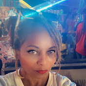 Profile Picture of Michelle Colbert (@Chillyshell) on Youtube