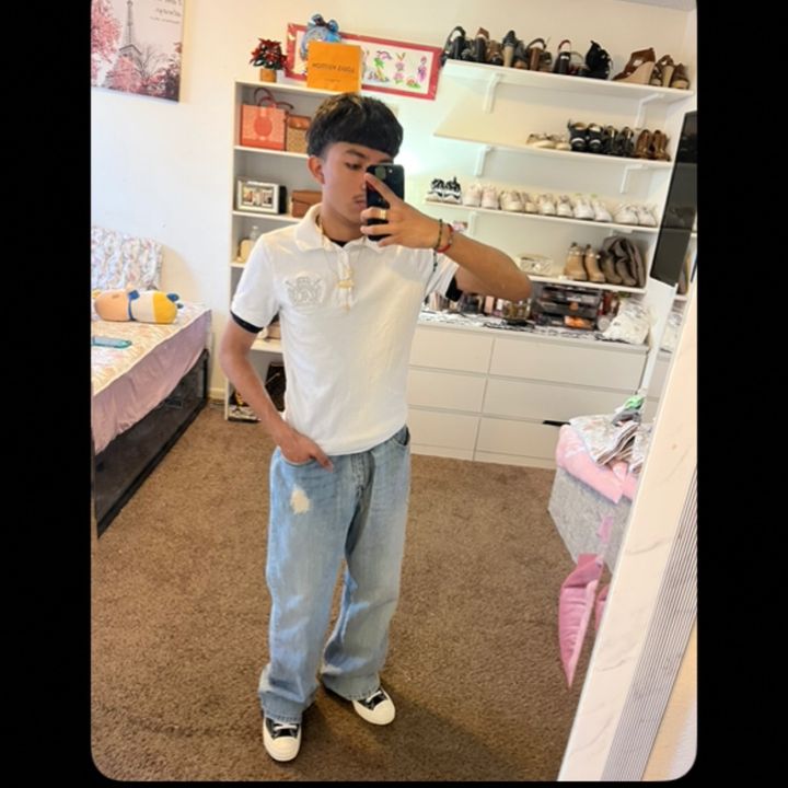 Profile Picture of Joshua (@co.joshua) on Tiktok