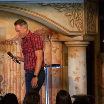 Profile Picture of Francois Pretorius (@FrannaEntertain) on Twitter