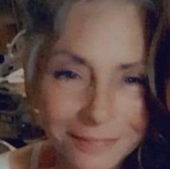 Profile Picture of Debbie Jaggers (@jaggersdebbie6) on Poshmark