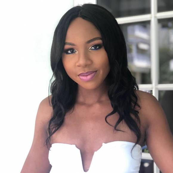 Profile Picture of Christianna Wiggins (@cwiggins22) on Poshmark