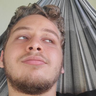 Profile Picture of New York Kent  🌃 (78%) (@GabrielCamachoE) on Twitter