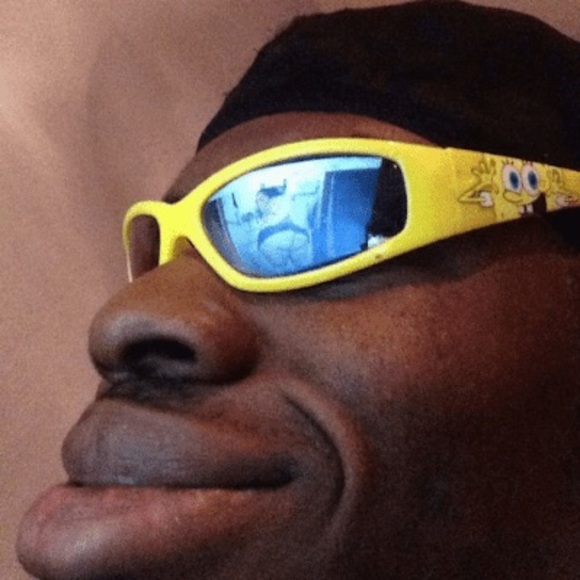 Profile Picture of James Pihakis (@jamespihakis) on Poshmark