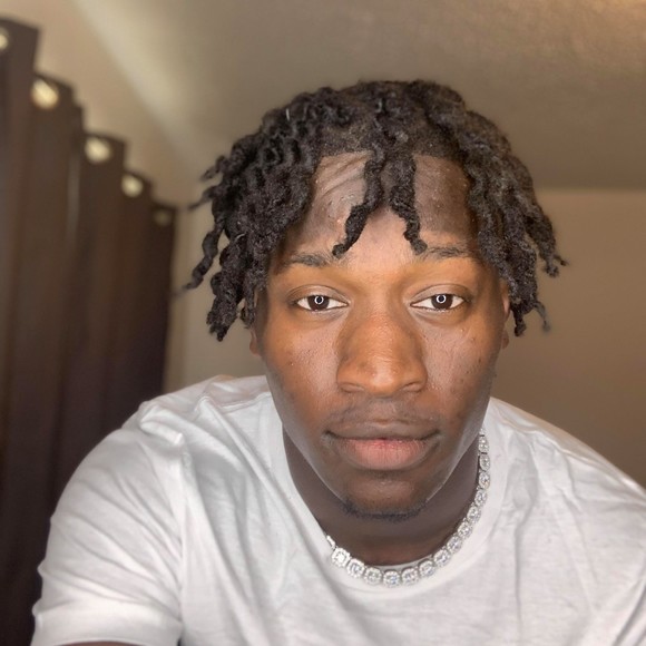 Profile Picture of Joseph Hayes (@josephhayes731) on Poshmark