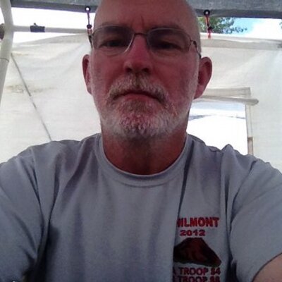 Profile Picture of Bob Scanlon (@RlscanmanBob) on Twitter