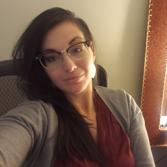 Profile Picture of Nikita Kasinger (@nkasingrrr) on Poshmark