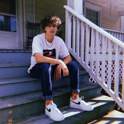 Profile Picture of Victor Reynolds (@victorr42143682) on Twitter