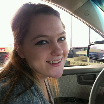 Profile Picture of Elizabeth Byrum (@byrum_elizabeth) on Twitter