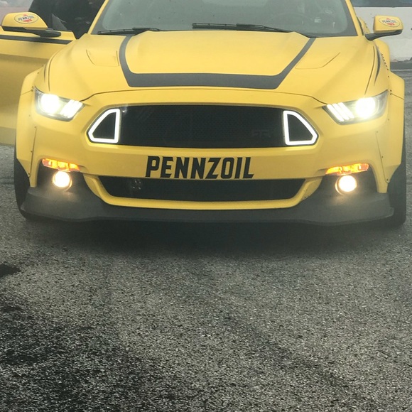 Profile Picture of Kameron Vaeth (@kam_v) on Poshmark