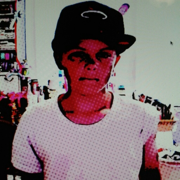 Profile Picture of Mikey Rinehart (@mastersavage) on Poshmark