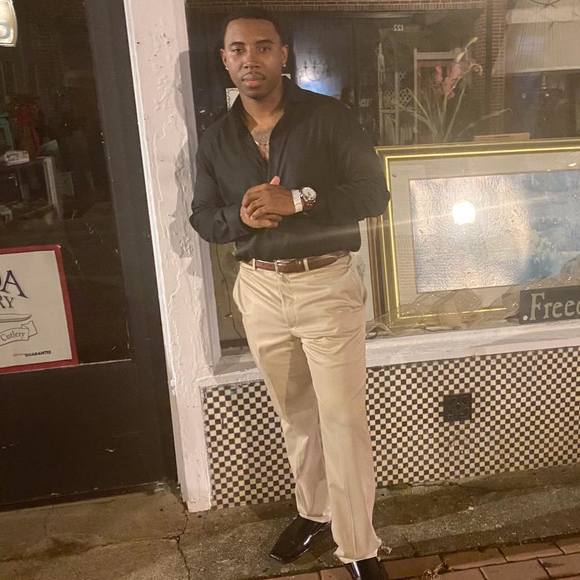 Profile Picture of Damien Stevens (@damienstevens30) on Poshmark