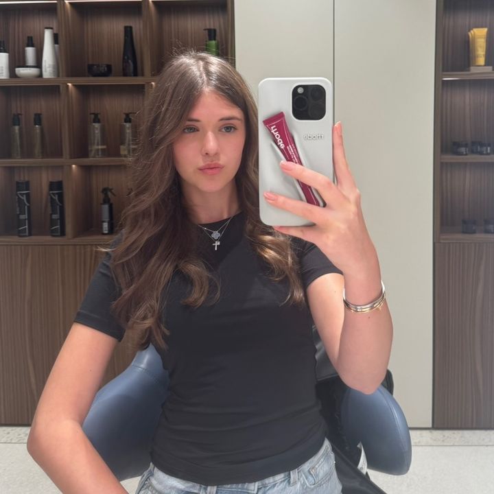 Profile Picture of s.iv (@stefania_nova) on Tiktok