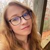 Profile Picture of Cate Baumer, fantasy author 🍉 (@catebaumer) on Tiktok
