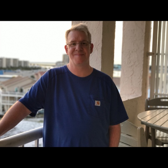 Profile Picture of Clay Thornton (@uswebworx) on Poshmark