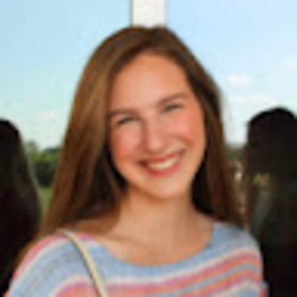 Grace Lipetska - Poshmark Profile Picture of Grace Lipetska (@glipetska) on Poshmark